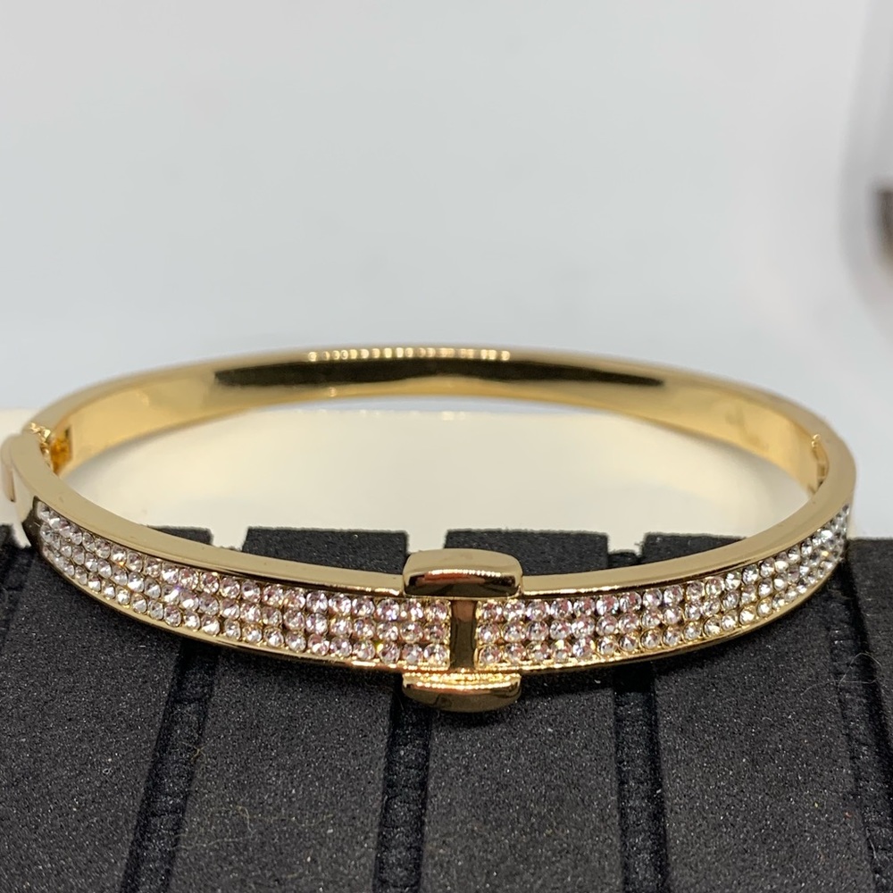 Gold cubic zirconium hinge bracelet